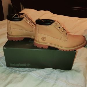 SOLD Timberland women's ankle boot